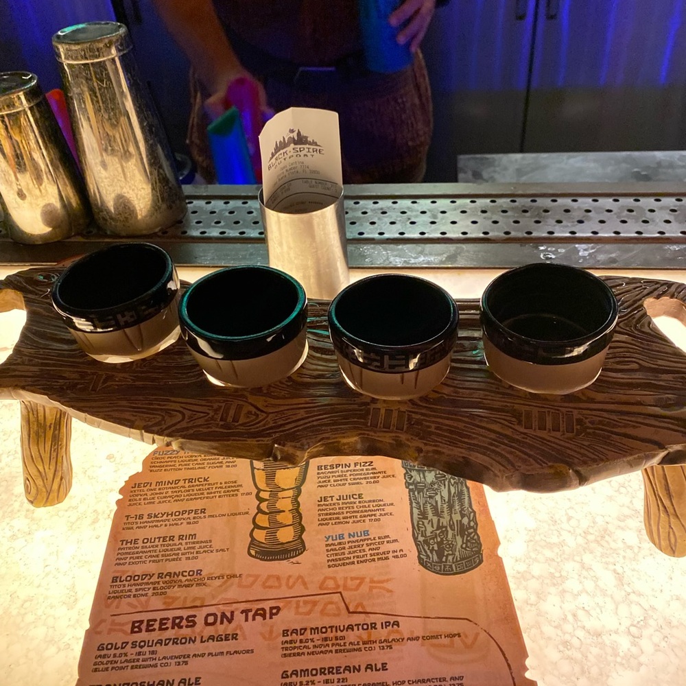 Star Wars Galaxy Edge Rancor Tooth Flight